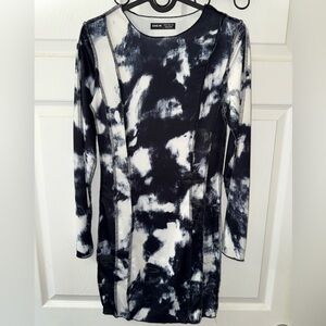SHEIN Monochrome Long Sleeve Dress